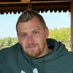 Kungl Péter Bakonyi Reál Építő Kft cégvezető