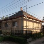 Állványozás családi ház felújításához